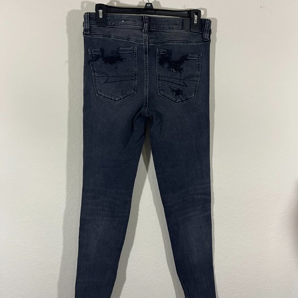 NWOT American Eagle Women's High Rise Distressed Black Jeans Size 6 - Picture 7 of 12